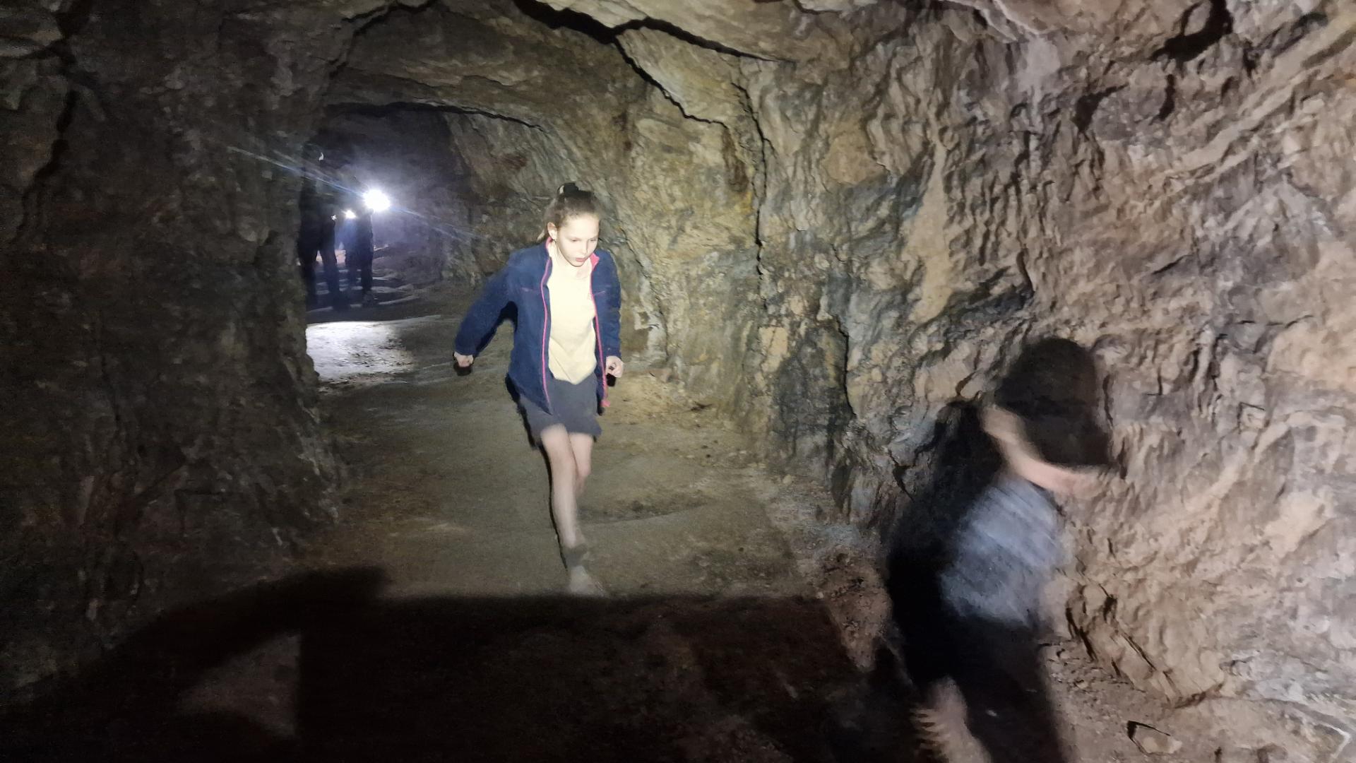 20260418_153213_resized